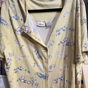 Fashion Bug Pale Yellow Floral Button-Up Top